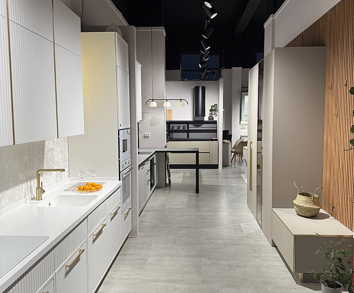 г. Санкт-Петербург, Светлановский проспект, д.12, к.1